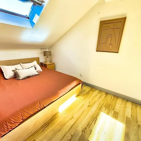 Loft T3 Lumineux - Centre Lägenhet